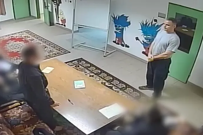 Csokival, pizzával csak Juhász Péter Pál vagy Kovács-Buna Károly jutalmazhatta a fiatalokat a Szőlő utcában