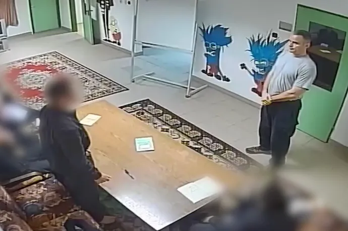 Csokival, pizzával csak Juhász Péter Pál vagy Kovács-Buna Károly jutalmazhatta a fiatalokat a Szőlő utcában