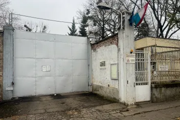 Verés, prostitúció 14 évesen, elhallgattatott áldozatok: lesújtó képet festettek a gyermekotthonokról az ombudsmanok