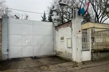 Verés, prostitúció 14 évesen, elhallgattatott áldozatok: lesújtó képet festettek a gyermekotthonokról az ombudsmanok