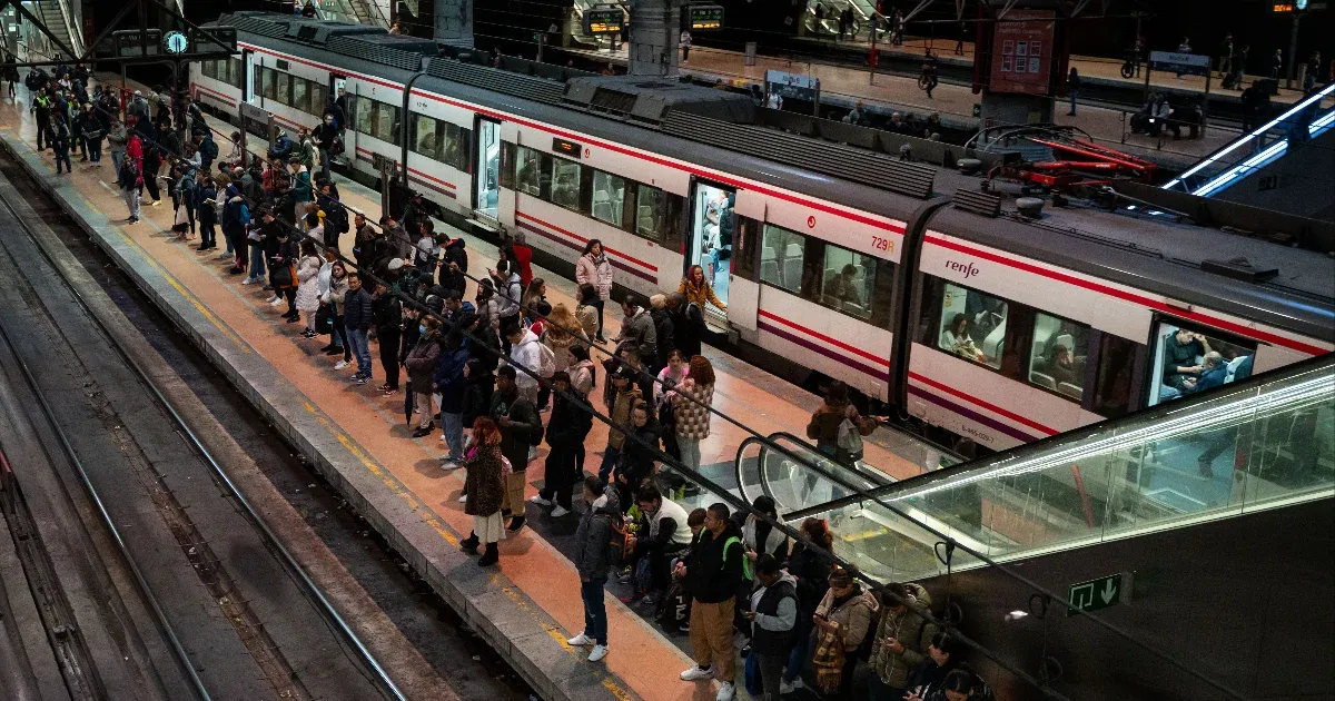 Spanyolország havi 60 eurós országbérletet vezet be