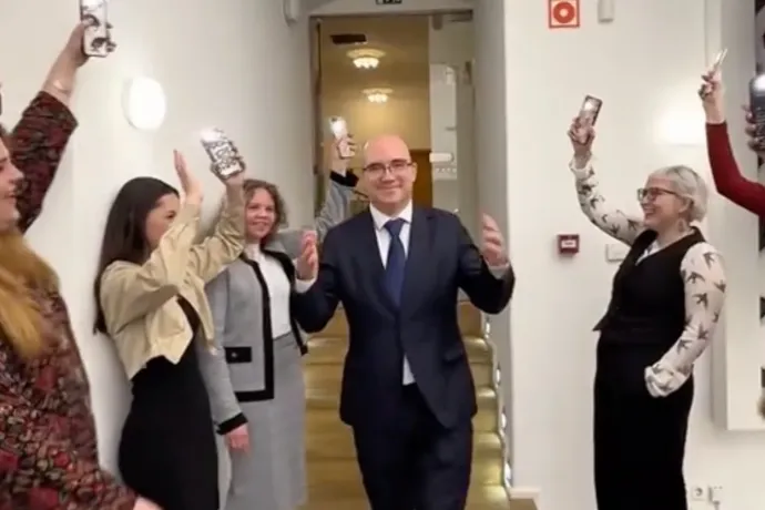 Félreértelmezés, túlértelmezés: reagált az Országos Diáktanács a törölt maruzsás TikTok-videójára