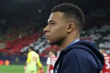 A PSG-nek 60 millió eurót kell fizetnie Mbappénak