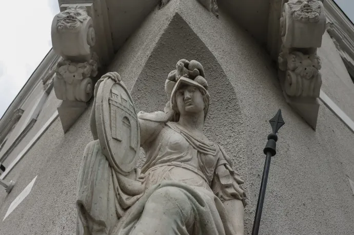 Másodfokon is pert nyertünk az MNB alapítványával szemben: több tucat titkos dokumentumot kell kiadniuk