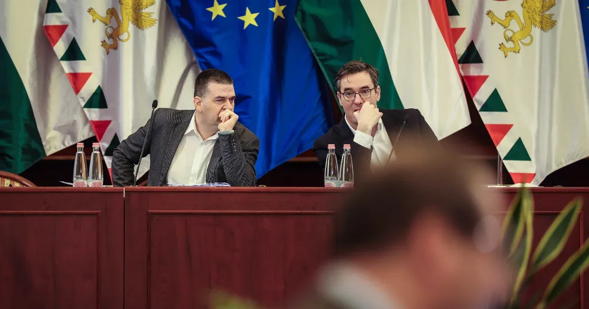 Reméljük, hogy az ország még tartalmaz jogállamot – a 2026-os költségvetésről vitáznak a fővárosi képviselők