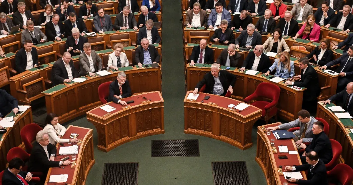 Megszavazta a parlament a fővárosnak szánt „segélyhitelt”