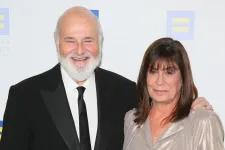 Éles tárgy okozta Rob Reiner és felesége halálát
