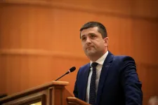 Radu Miruță gazdasági minisztert javasolja a megüresedett védelmi tárca élére az USR