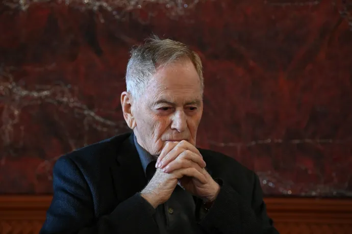 Szabó István szerint ma is van olyan, hogy egy tehetséges ember a politika érdekében hagyja magát kihasználni