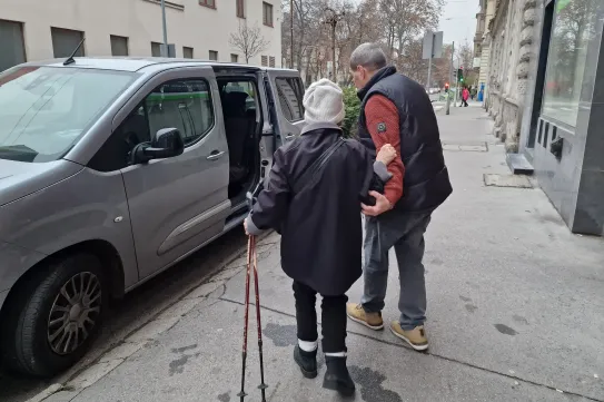 Megölelhetem, drága?