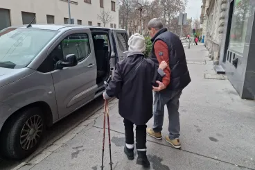 Megölelhetem, drága?