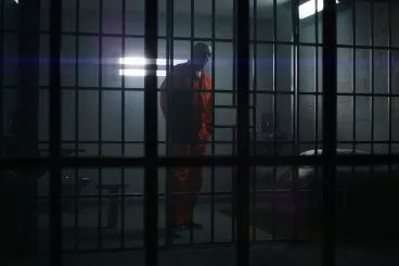 A rab, aki úgy döntött, be fogja perelni a sátánt