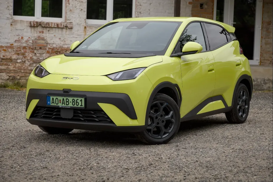 Több mint kétszer annyi kínai autót adtak el novemberben Európában, mint egy éve