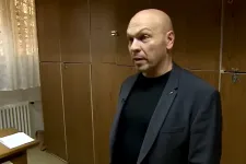 Eltűnt egy Szőlő utcában készített videó a köztévén futó Kékfény archívumából, benne Juhász Péter Pállal