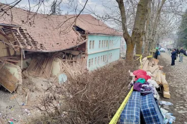 Közel három évvel a tragédia után most már tényleg elkezdődhet a leomlott székelyudvarhelyi bentlakás pere