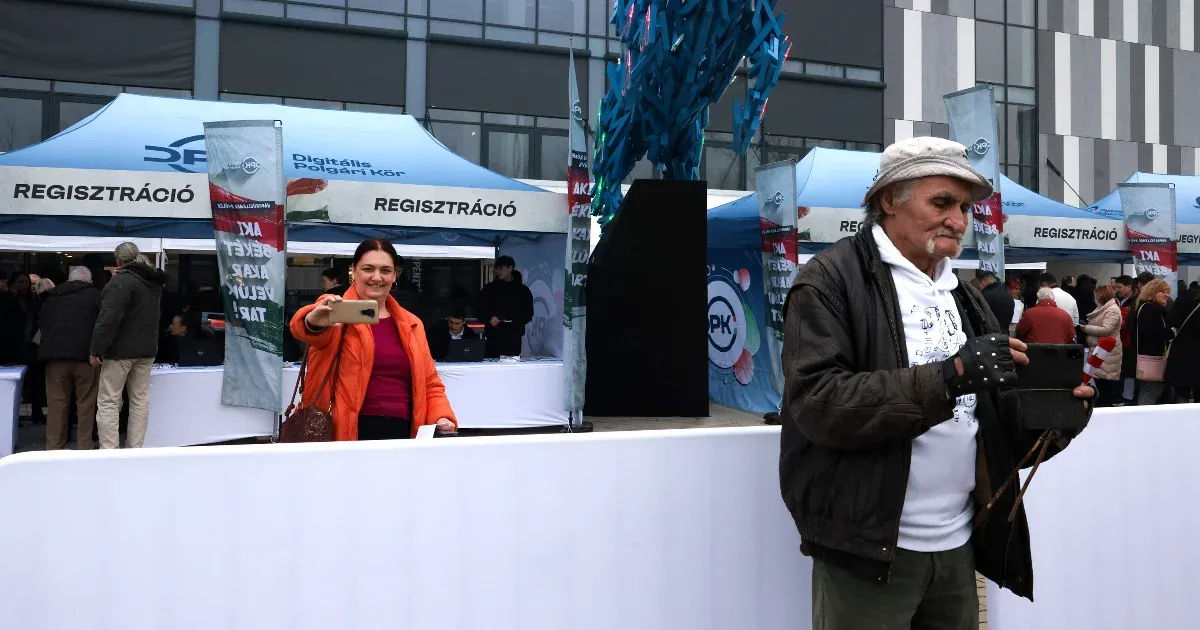 Szerbiából érkezett buszokkal és betiltott Bors különszámmal indul Szegedi DPK-gyűlés