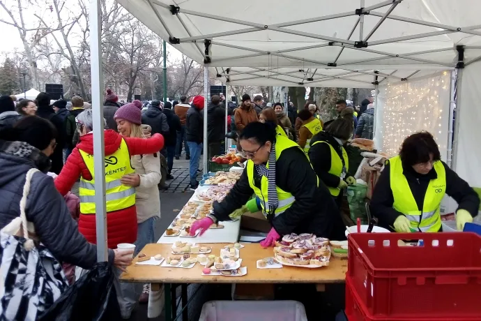Fotó: Hevesi-Szabó Lujza / Telex, Móra Ferenc Sándor / Telex