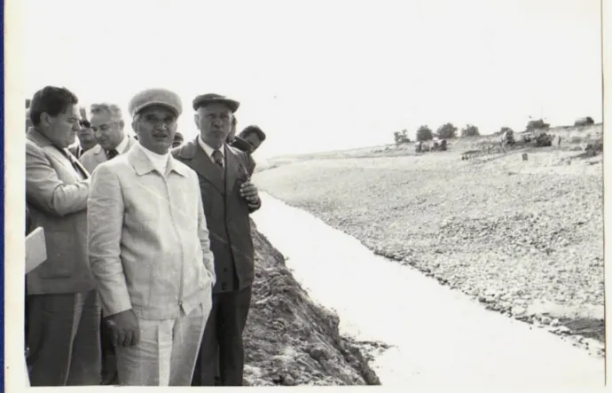 A Ceausescu házaspár meglátogatja a Duna-Fekete-tenger-csatornánál zajló munkálatokat – Fotó: IICMER