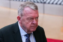 Dán és grönlandi miniszterelnök: az Egyesült Államok nem veheti át Grönlandot