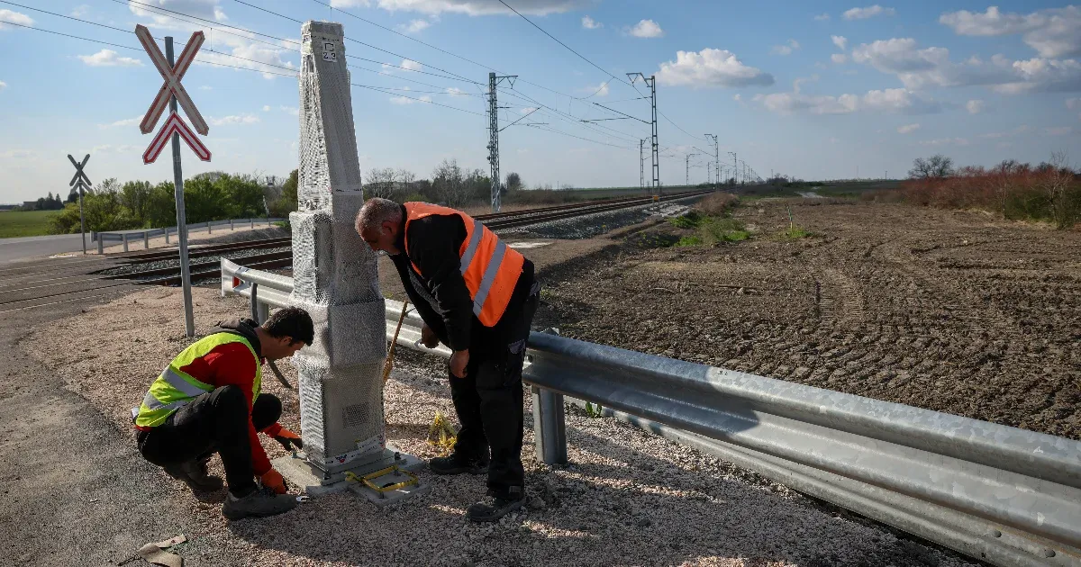 Cáfolta a MÁV Hadházy Ákos posztját, amiben arról írt, a tervezettnél sokkal lassabbak lesznek a vonatok a Budapest-Belgrád vasútvonal magyar szakaszán