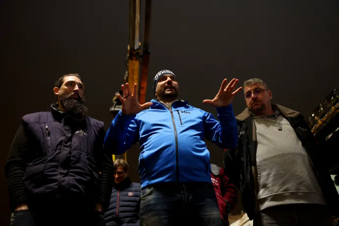 A kamionosokat fogadták a minisztériumban – Fotó: Bődey János / Telex