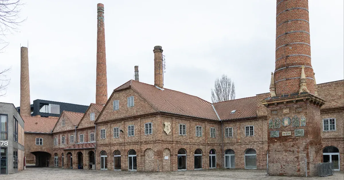 Durva harcok folytak a gyárért, ahol Magyarország szebbik arcát gyártották