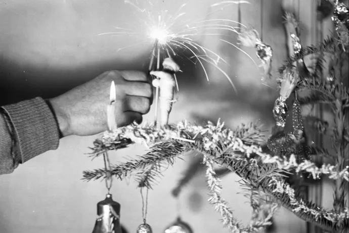 Amikor az egész évben kulcsra zárt tálalóból is előkerültek a rejtett kincsek