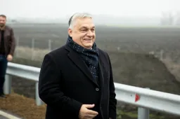 Orbán Viktor ünnepi gondolatai: Az ország egy hanyatló unió része, aki benne van, együtt hanyatlik vele