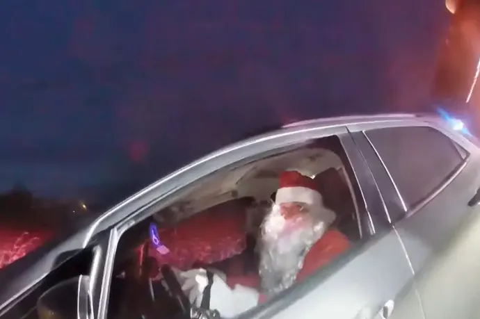 Gyorshajtás miatt állították meg a Mikulást Amerikában