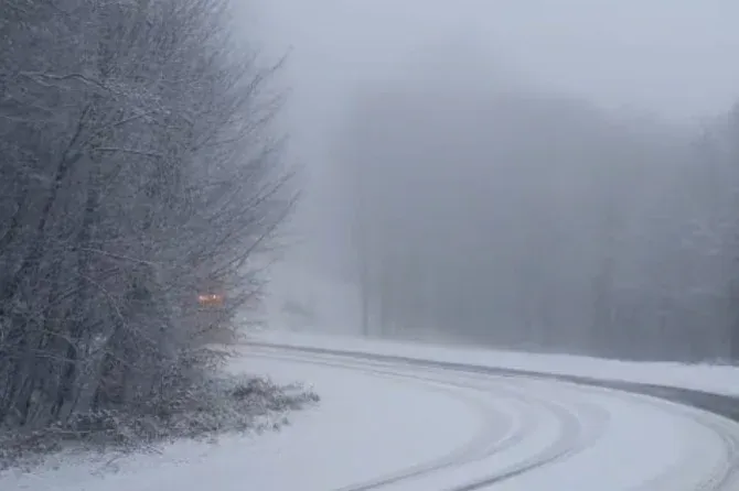 Hóval, ónos esővel köszöntött be a karácsony Románia jelentős részén