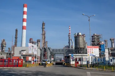 Az Egyesült Államok rábólintott, hogy a Gazprom eladja a legnagyobb szerb kőolajvállalatban lévő többségi tulajdonát