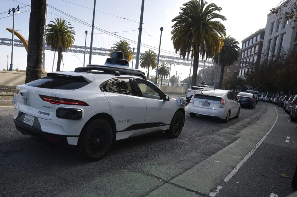 Áramszünet volt San Franciscoban, leálltak a robottaxik, bedugult a fél város