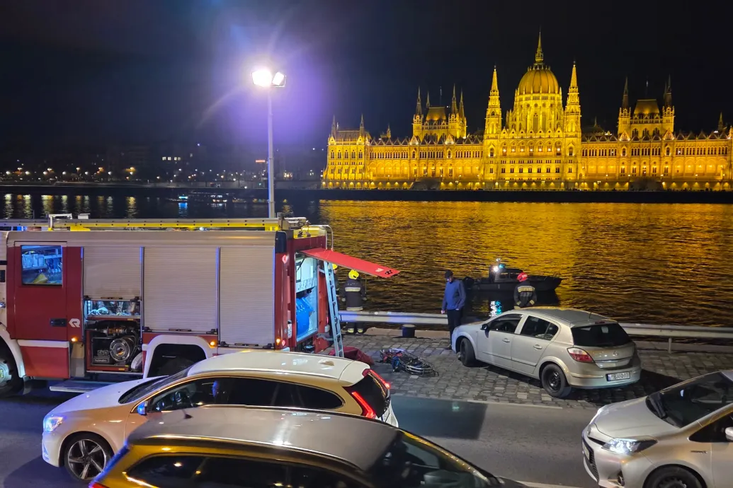 Az alsó rakpart köveire zuhant egy ember Budán