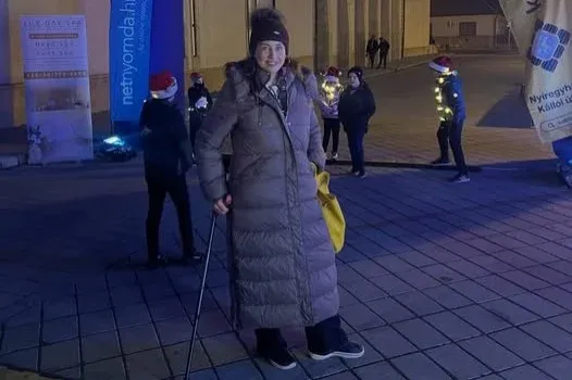 Újra tud járni Horváth Éva műsorvezető, aki egy éve szenvedett motorbalesetet Balin