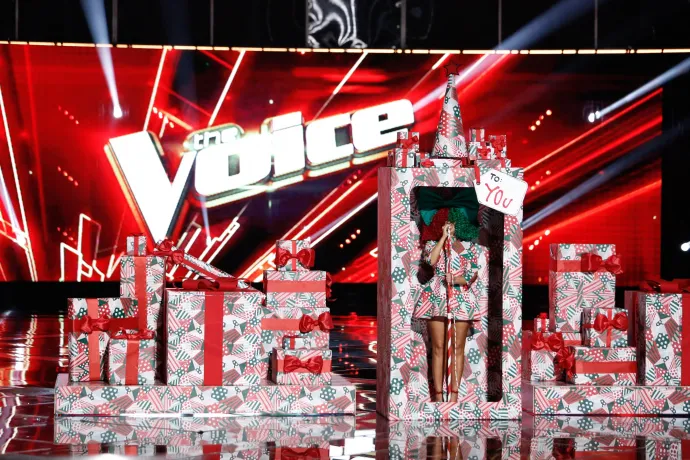 Sia karácsonyi dalt ad elő – Fotó: Nbc / 2020 NBCUniversal Media / Getty Images