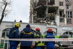 10 órán át bombázták az oroszok Kijevet