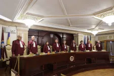 Elhalasztotta a döntést az alkotmánybíróság a bírák és ügyészek speciális nyugdíjairól