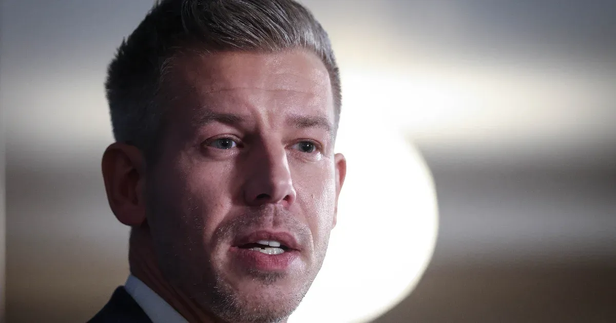 Magyar Péter egy Varga Judittól vett nyitott kalitkás idézettel reagált az őt ért támadásra