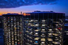 Mi lehel életet a német gazdaságba, miután mind a négy pillére megrogyott?