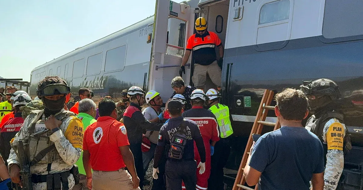 Kisiklott egy vonat Mexikóban, legalább 13-an meghaltak