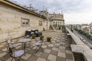 Urbánus oázisok a háztetőkön – Mit tudnak a város legexkluzívabb tetőteraszos lakásai?