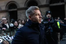 Magyar Péter kiutasítaná a szlovák nagykövetet