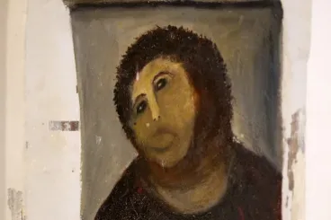 Meghalt az idős spanyol nő, akinek a moncsicsi-Jézust köszönhetjük