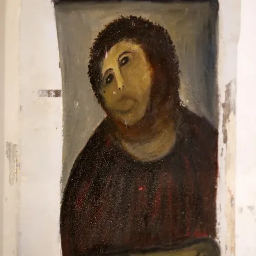 Meghalt az idős spanyol nő, akinek a moncsicsi-Jézust köszönhetjük