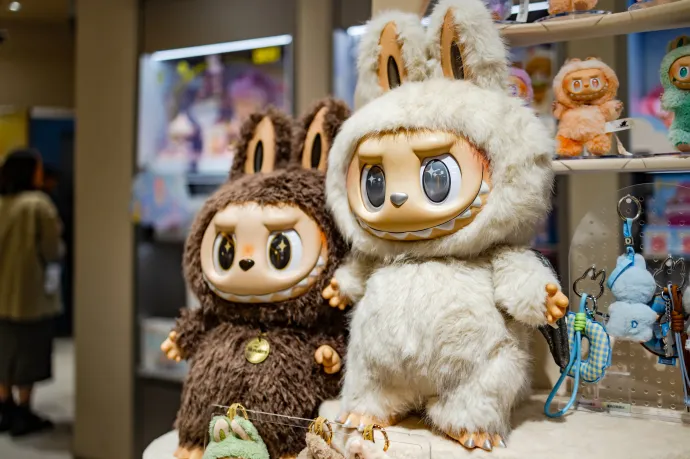 Hiába a karácsonyi őrület, bezuhant a Labubukat gyártó cég árfolyama