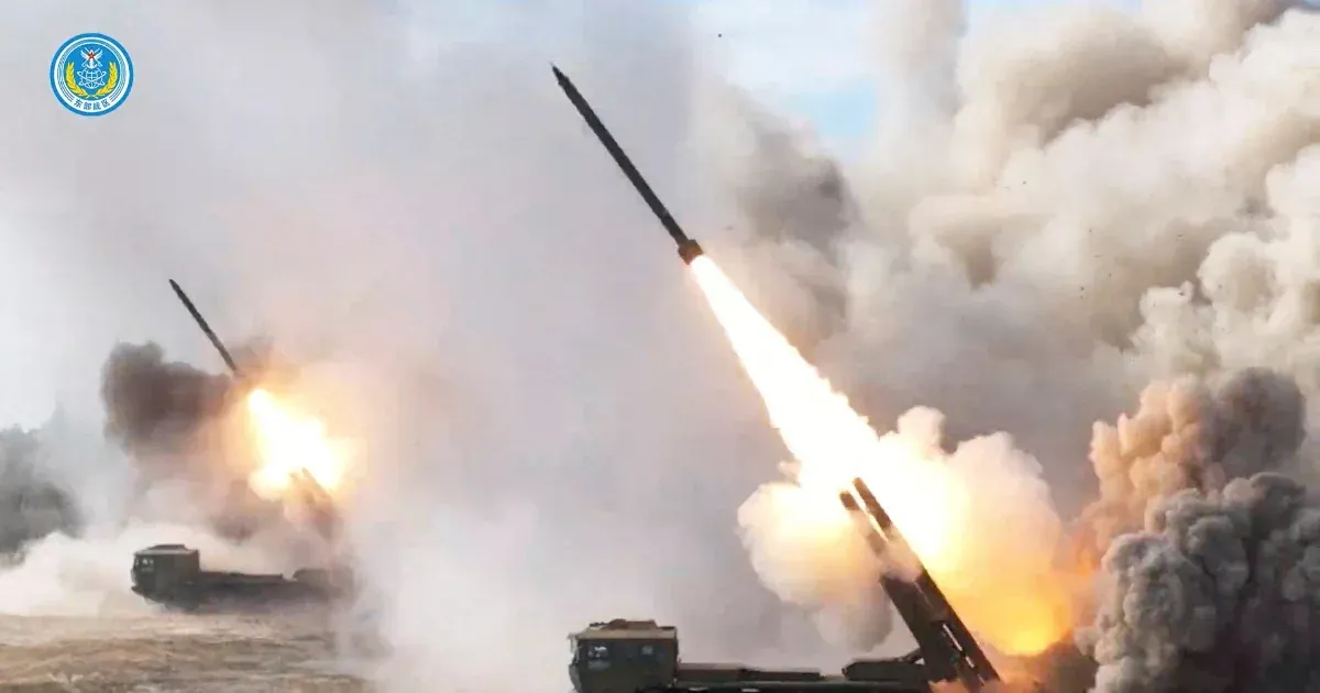 Kína rakétákat is bevetett a Tajvan körüli hadgyakorlat második napján