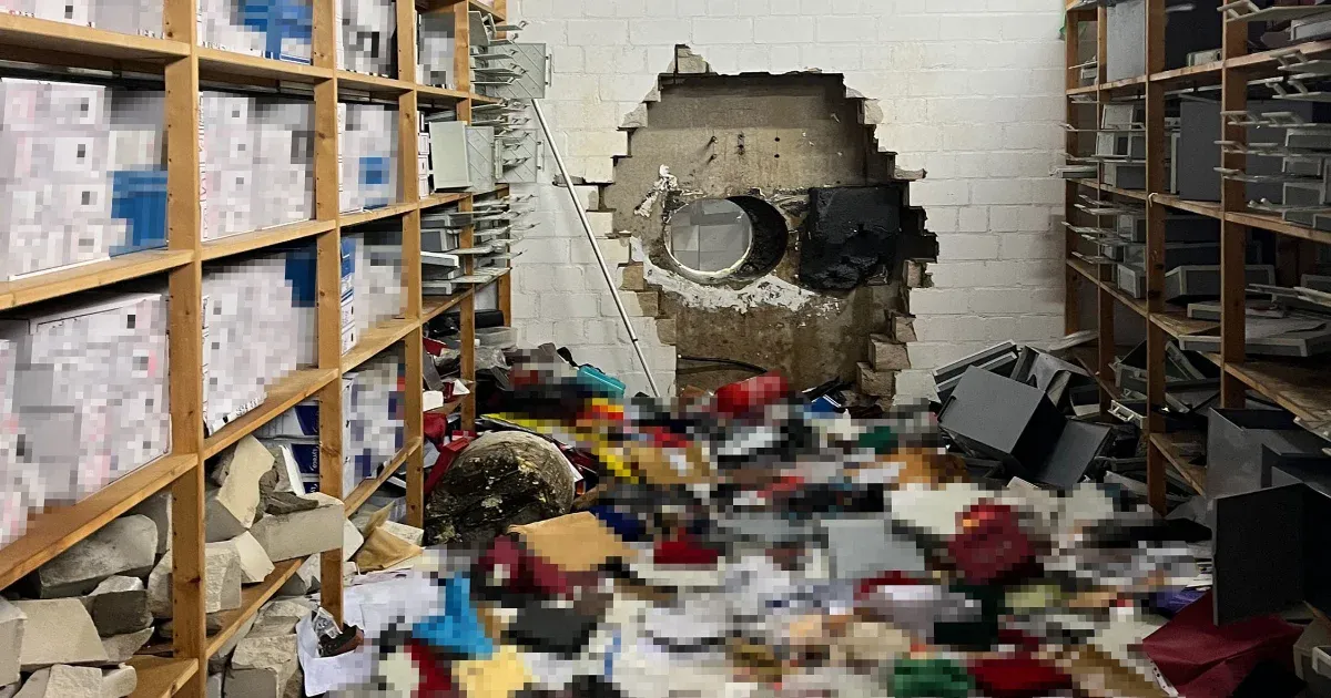3200 széfet törtek fel, 30 millió eurót loptak el betörők egy gelsenkircheni bankból