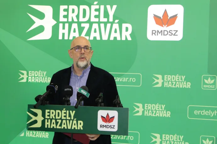 Erdély hazavár élőt, holtat, szavazót – avagy PR-ral feltámasztott nemzet