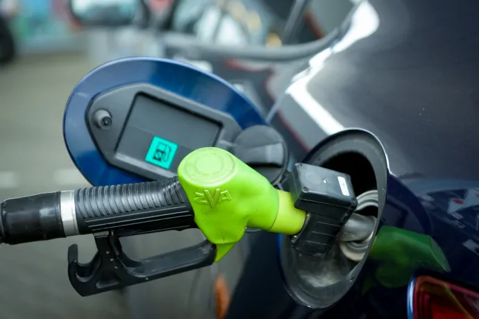 Üzemanyag-drágulással indult az év Romániában