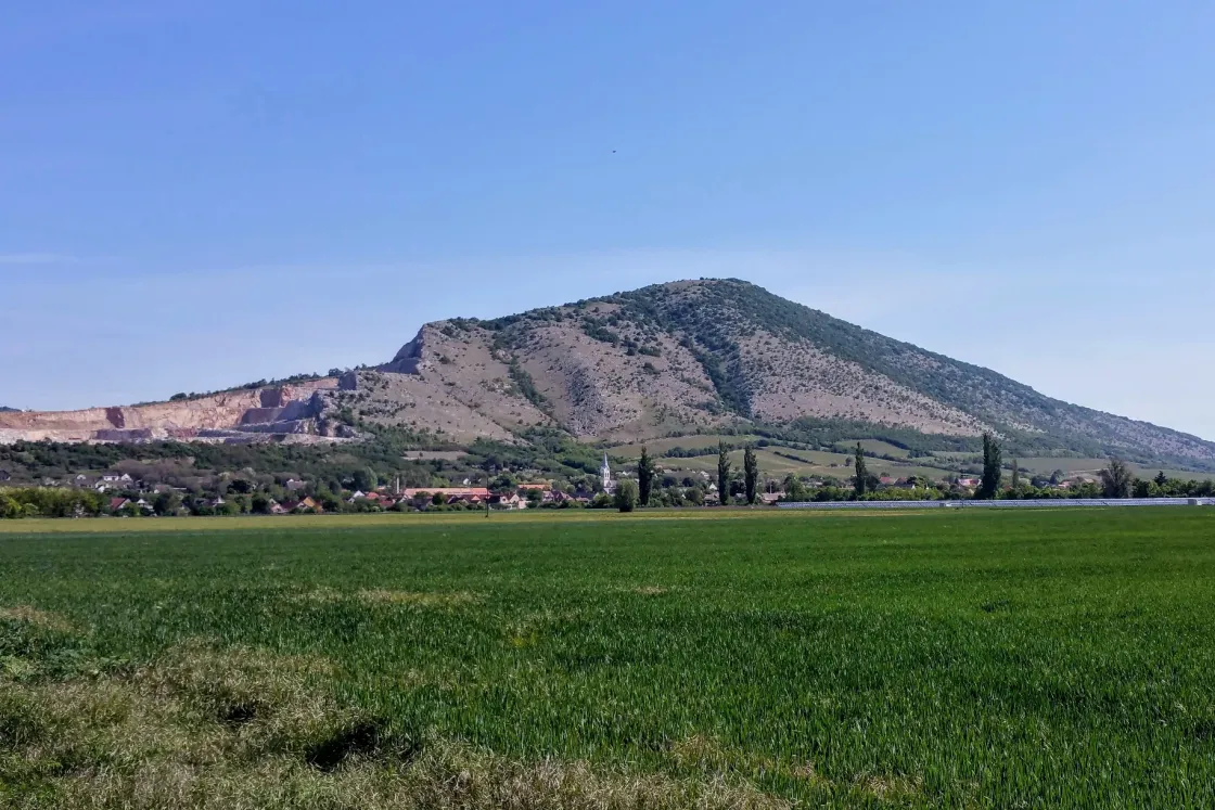 Ritkán látható, de most képeken megnézheti az ország egyik legkülönlegesebb barlangját Villányban